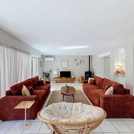 Villa Carolina & Air Conditioning - 17 Minutes From Futuroscope *