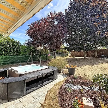 Villa Carolina & Air Conditioning - 17 Minutes From Futuroscope Naintre