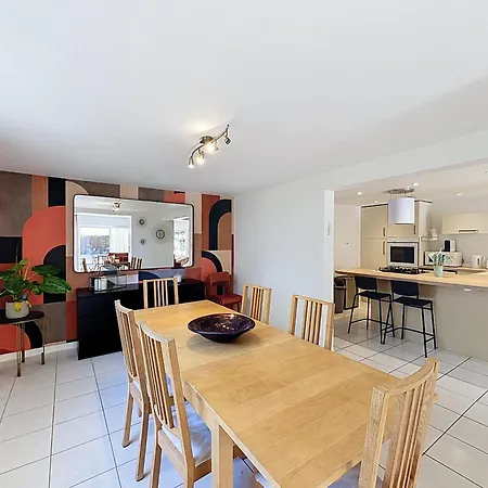 Carolina & Air Conditioning - 17 Minutes From Futuroscope Naintre