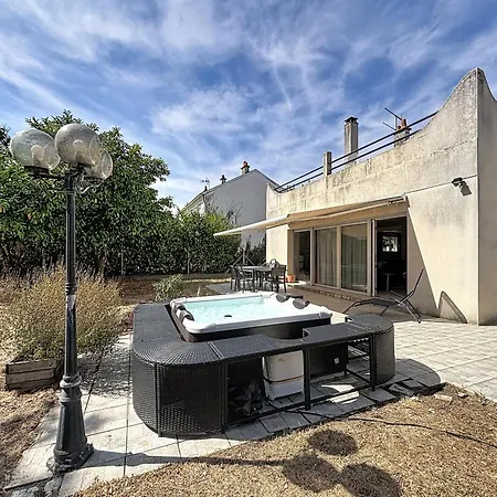 Villa Carolina & Air Conditioning - 17 Minutes From Futuroscope Naintre