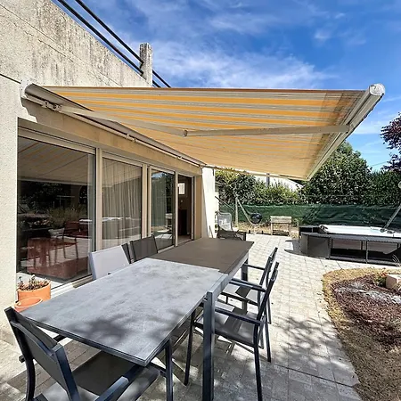 Carolina & Air Conditioning - 17 Minutes From Futuroscope Villa